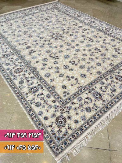 فرش طرح افشان کرم