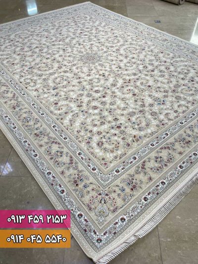 فرش طرح بهار کرم