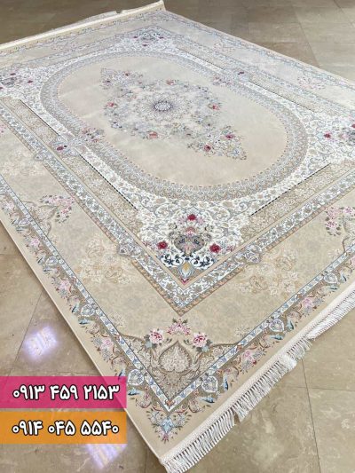 فرش طرح هستی کرم